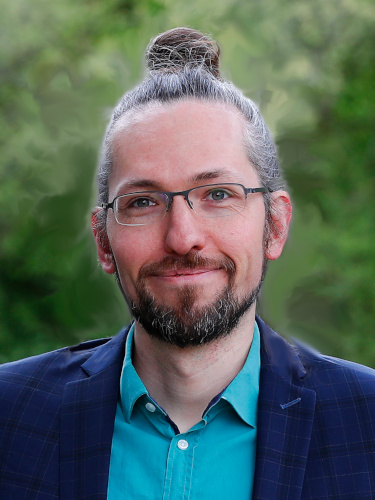 Professional Headshot of Saendig